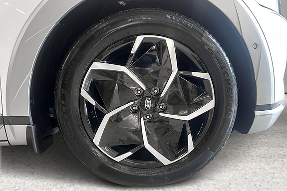 Hyundai Ioniq 5 5 of 14