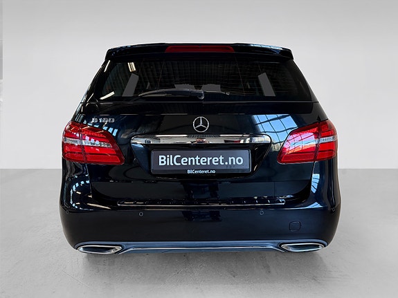 Mercedes-Benz B180 5 of 30