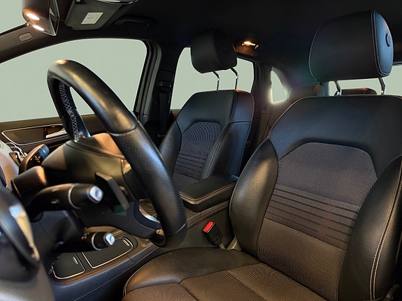 Mercedes-Benz B180 11 of 30
