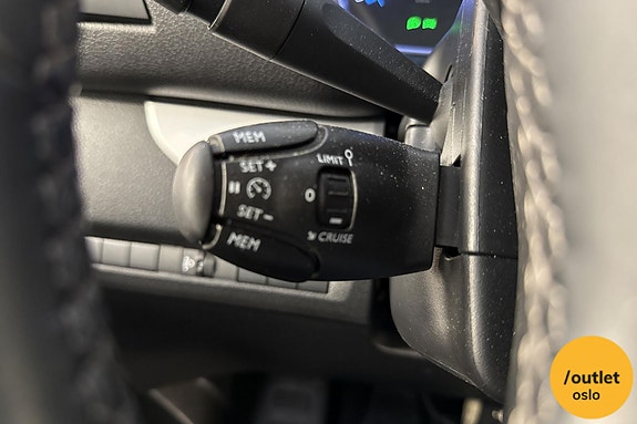 Peugeot e-Expert 22 of 27