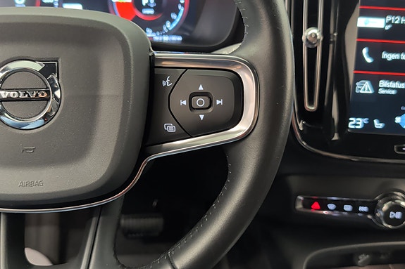 Volvo XC40 28 of 30