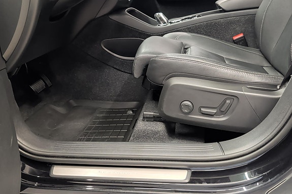 Volvo XC40 19 of 30
