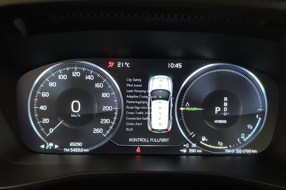 Volvo XC40 29 of 30