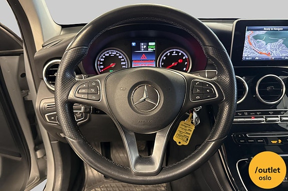 Mercedes-Benz GLC350 e 22 of 30