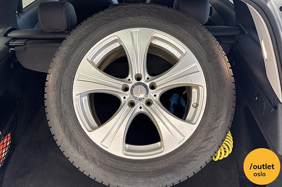 Mercedes-Benz GLC350 e 6 of 30