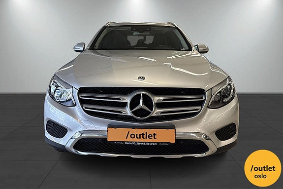 Mercedes-Benz GLC350 e 10 of 30