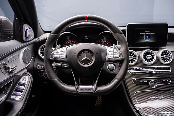 Mercedes-Benz C63 21 of 30