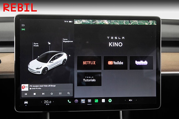 Tesla Model 3 18 of 27