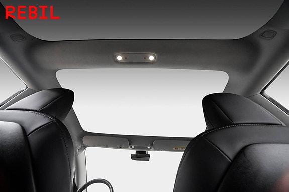 Tesla Model 3 22 of 27