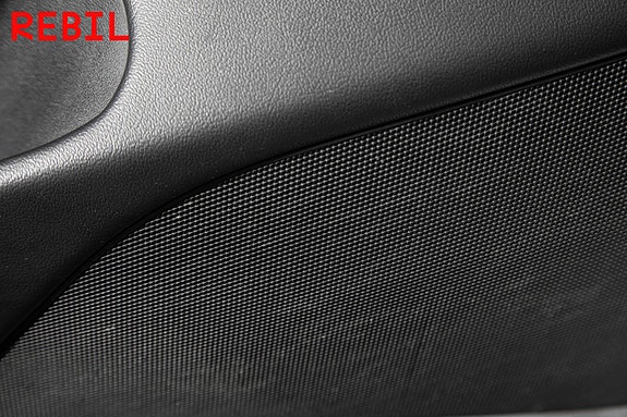 Tesla Model 3 20 of 27