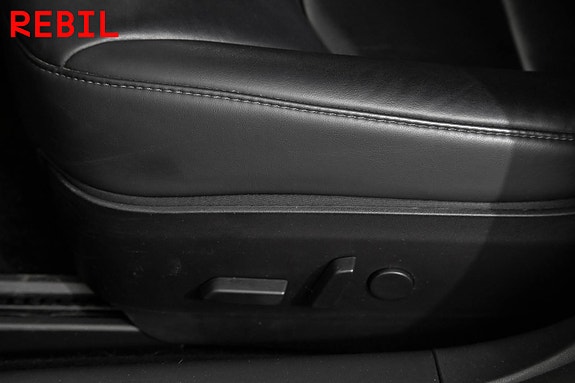 Tesla Model 3 21 of 27