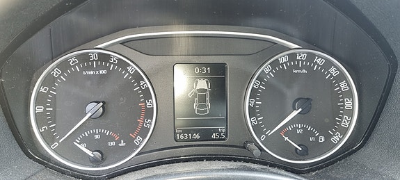 Skoda Octavia 6 of 10