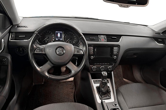 Skoda Octavia 6 of 24