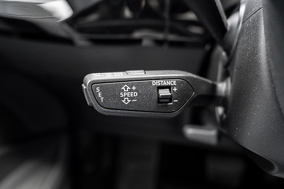 Audi e-tron 22 of 30