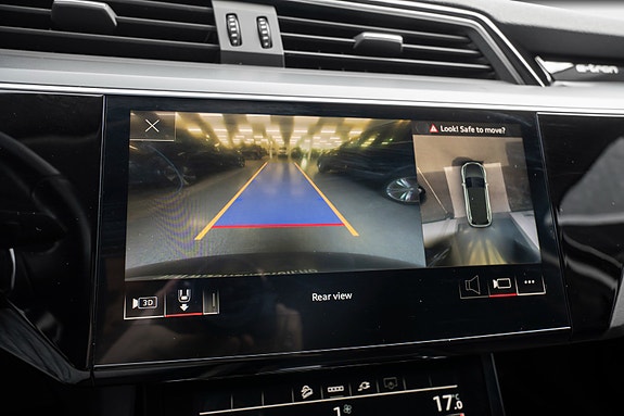 Audi e-tron 16 of 30