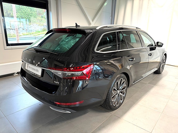 Skoda Superb 6 of 17
