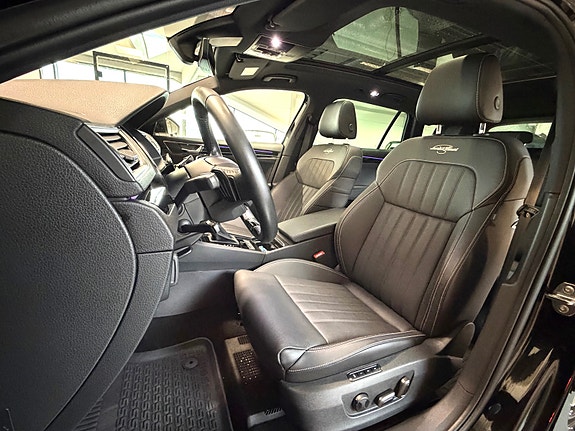 Skoda Superb 10 of 17