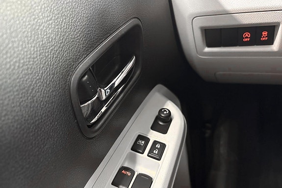 Suzuki Ignis 17 of 27