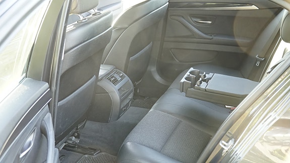 BMW 520d 27 of 30