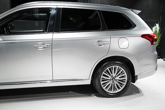 Mitsubishi Outlander 5 of 30