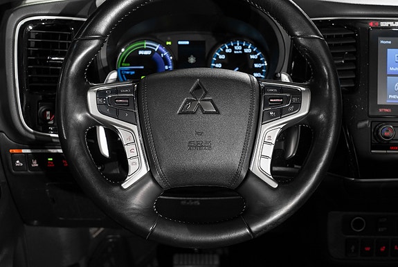 Mitsubishi Outlander 30 of 30