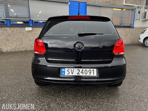 Volkswagen Polo 8 of 17