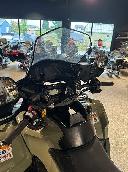 Can-Am Outl Max 6X6 FB XU +450 9 of 12