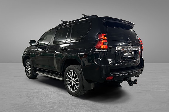 Toyota Land Cruiser 6 of 30