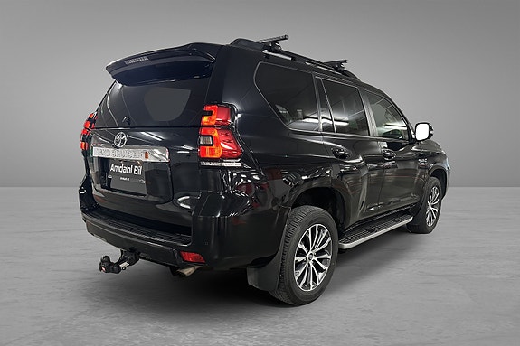 Toyota Land Cruiser 5 of 30