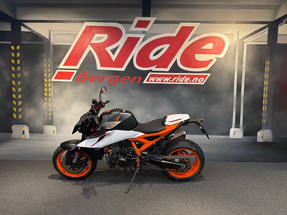 KTM 990 Duke R 9 of 13