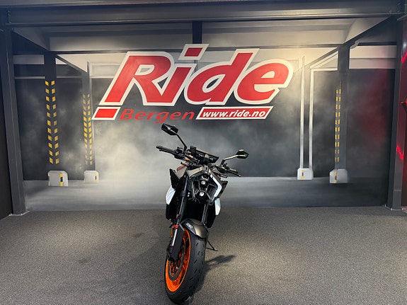 KTM 990 Duke R 6 of 13
