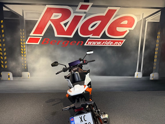 KTM 990 Duke R 11 of 13
