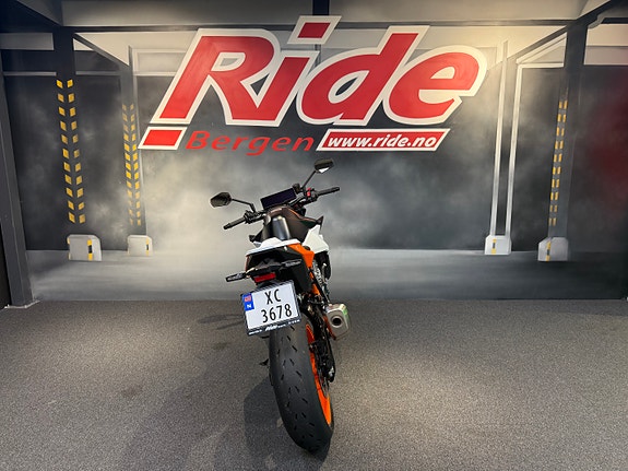 KTM 990 Duke R 10 of 13