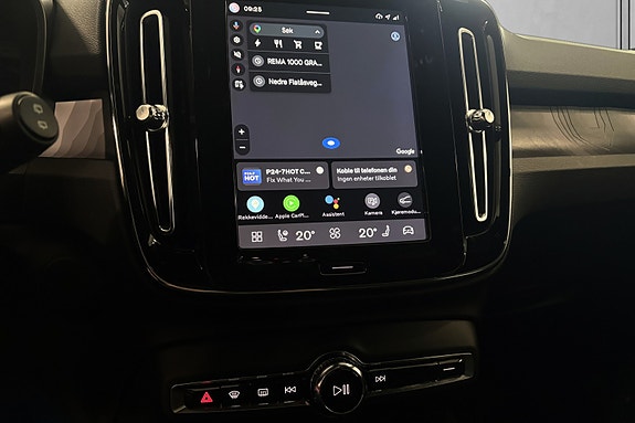 Volvo XC40 23 of 30
