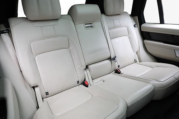 Land Rover Range Rover 17 of 30