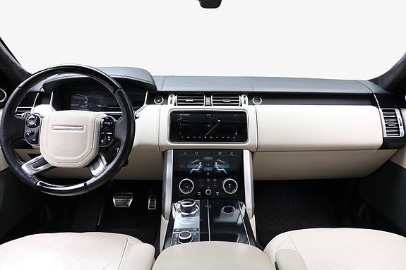 Land Rover Range Rover 11 of 30