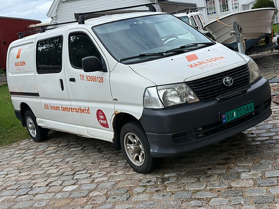 Toyota HiAce 5 of 21