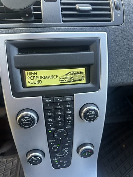 Volvo V50 4 of 12