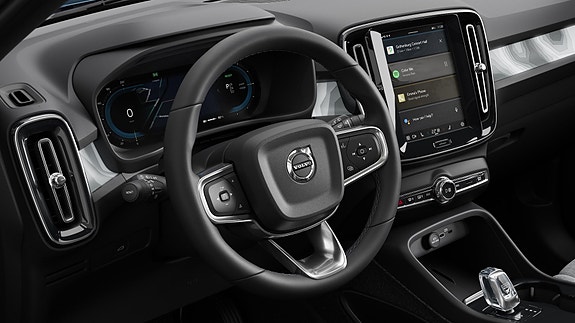 Volvo XC40 20 of 25
