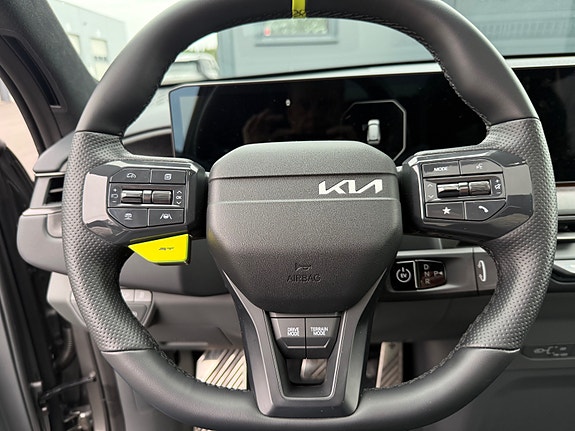 Kia EV9 16 of 26
