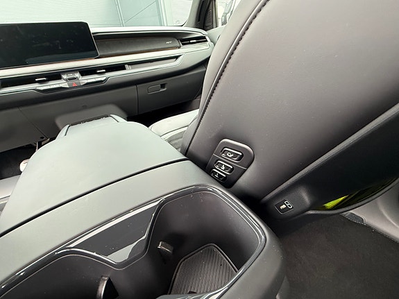 Kia EV9 20 of 26