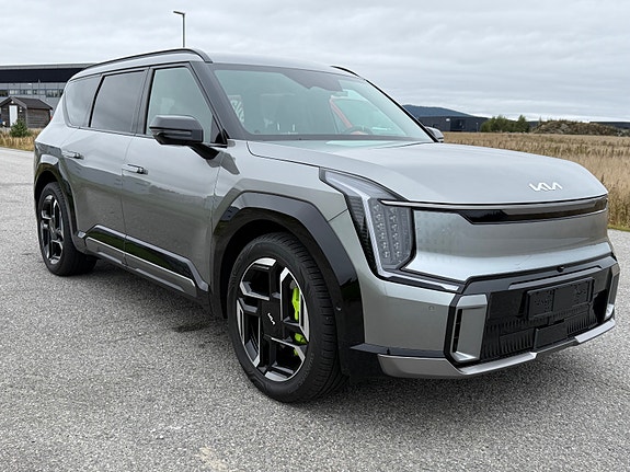 Kia EV9 4 of 26