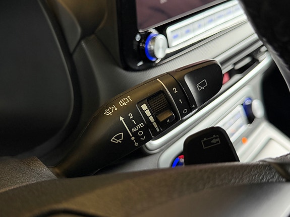 Hyundai Kona 30 of 30