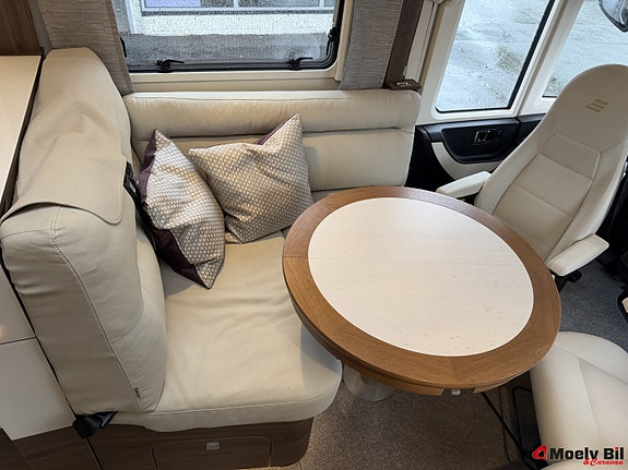 Hymer B 890 ML-MERCEDES-170HK-MARKISE-SOLCELLE-LITHIUM-ALDE-QUEENBED-SENKESENG-GODT UTSTYRT-VELHOLDT++ 18 of 30