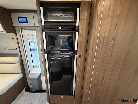 Hymer B 890 ML-MERCEDES-170HK-MARKISE-SOLCELLE-LITHIUM-ALDE-QUEENBED-SENKESENG-GODT UTSTYRT-VELHOLDT++ 28 of 30