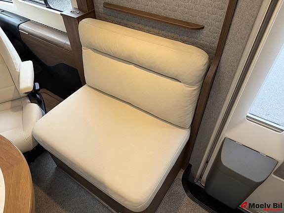 Hymer B 890 ML-MERCEDES-170HK-MARKISE-SOLCELLE-LITHIUM-ALDE-QUEENBED-SENKESENG-GODT UTSTYRT-VELHOLDT++ 19 of 30