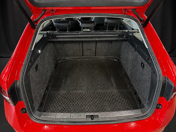 Skoda Superb 27 of 29