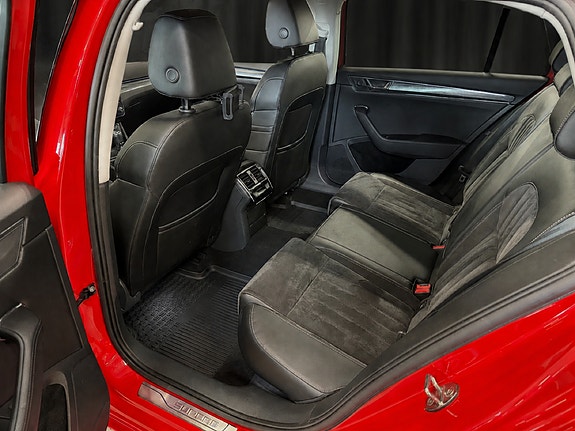 Skoda Superb 25 of 29