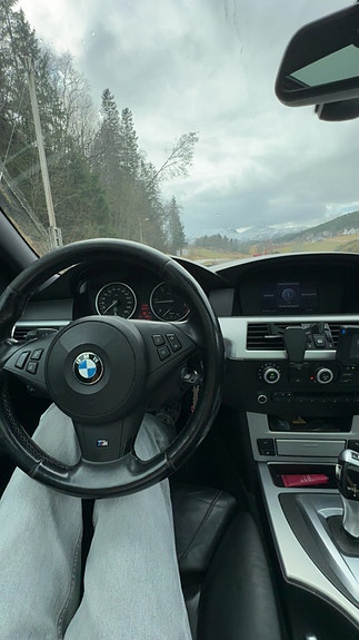 BMW 520d 5 of 6
