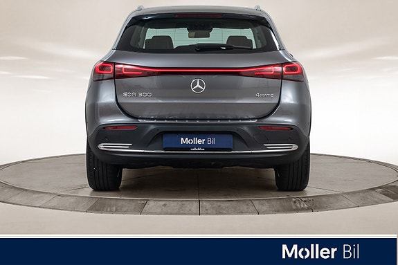 Mercedes-Benz EQA300 4 of 28